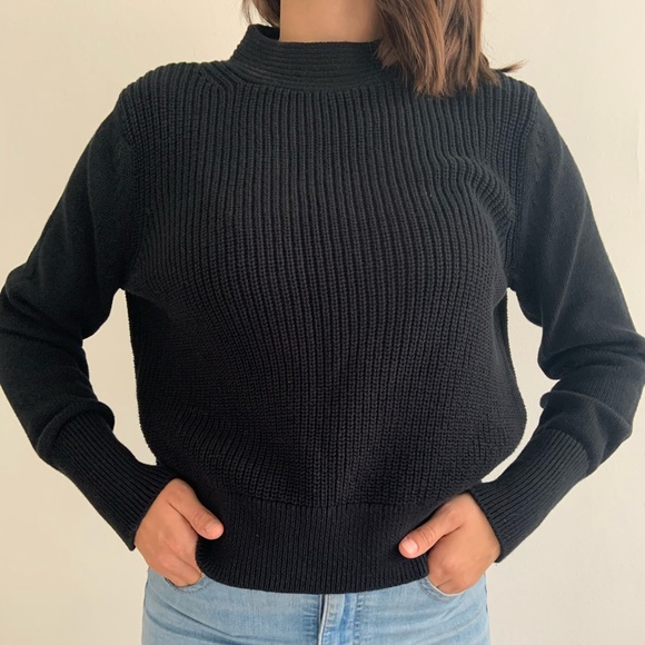 Banana Republic Sweaters - Banana Republic Sweater